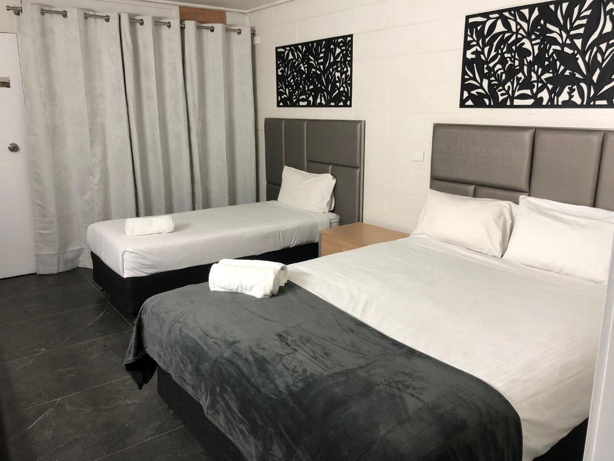 Gladstone Cbd Motel 外观 照片