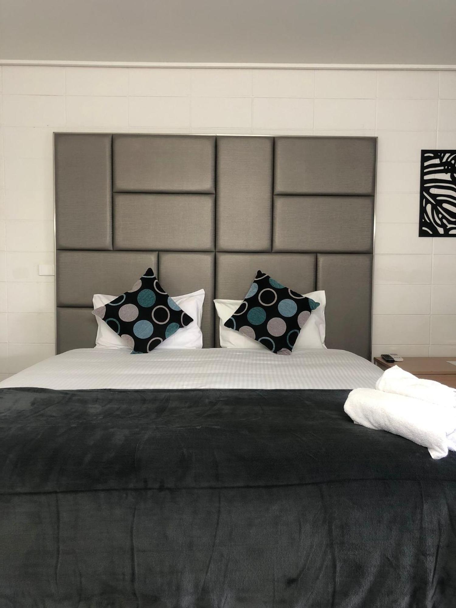 Gladstone Cbd Motel 外观 照片