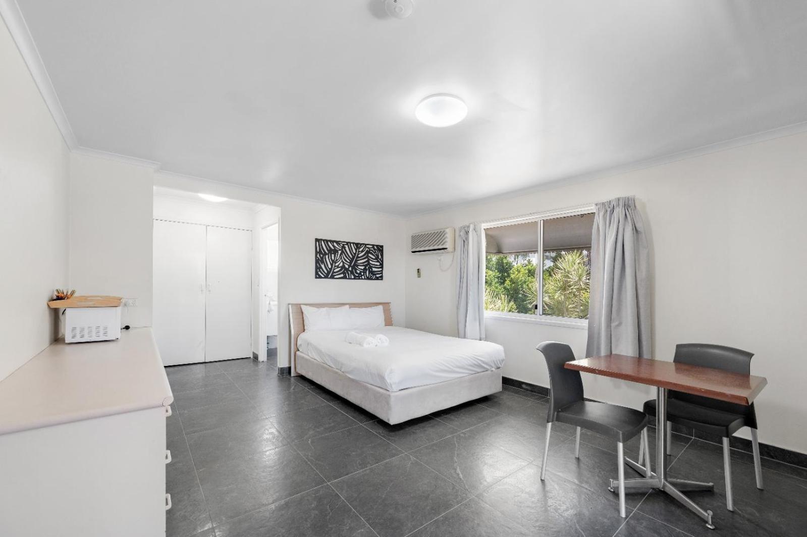 Gladstone Cbd Motel 外观 照片