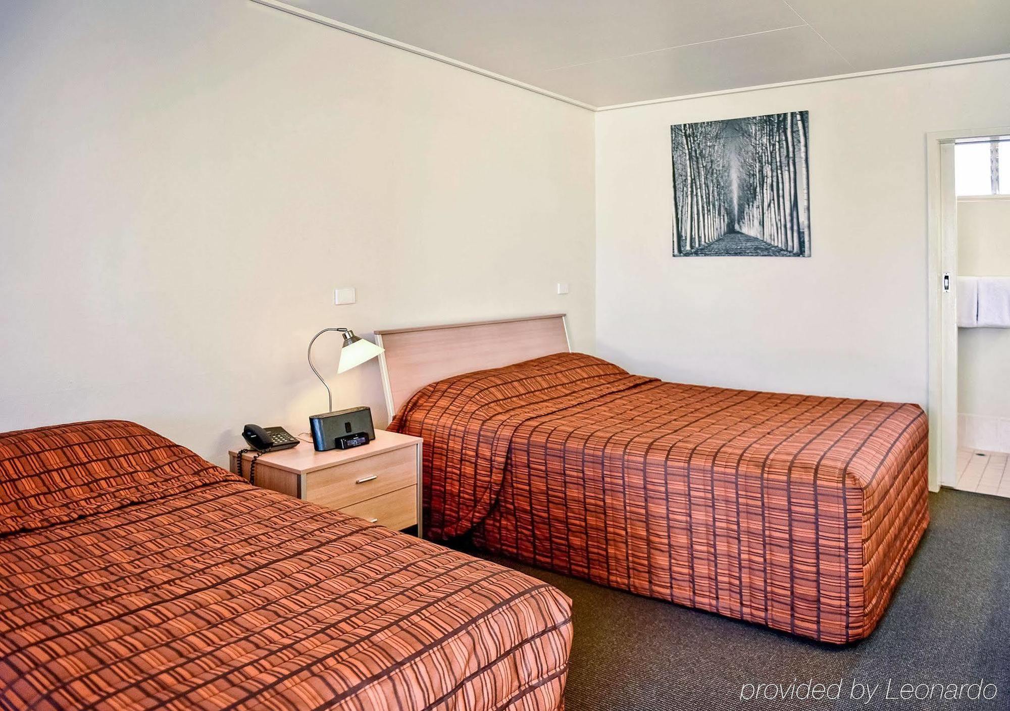 Gladstone Cbd Motel 外观 照片